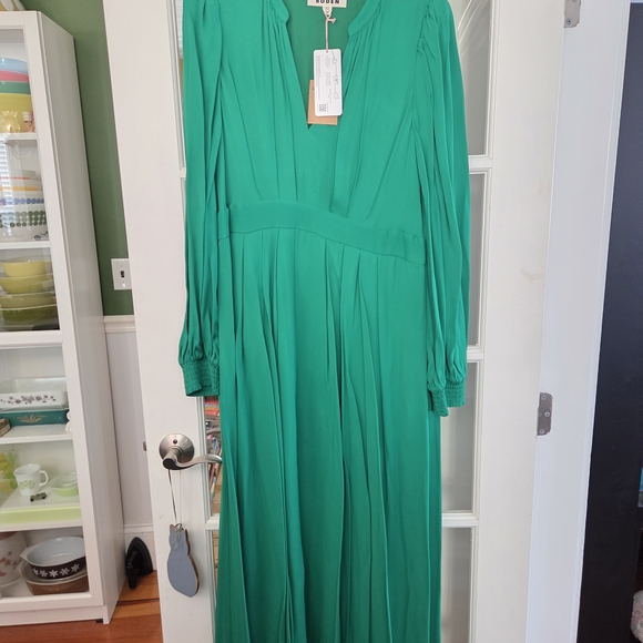 Boden Pleat Detail Blouson Dress - Size 14R - Picture 4 of 8